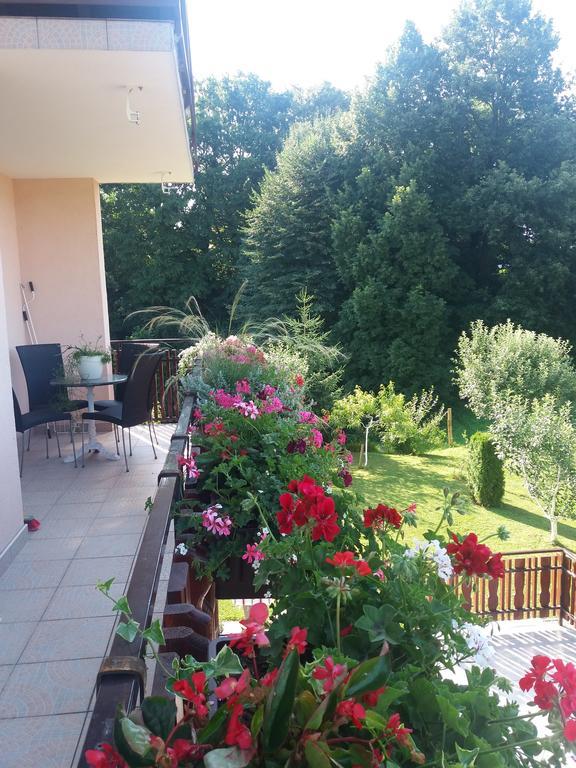 Apartments Nika Slunj Exterior photo